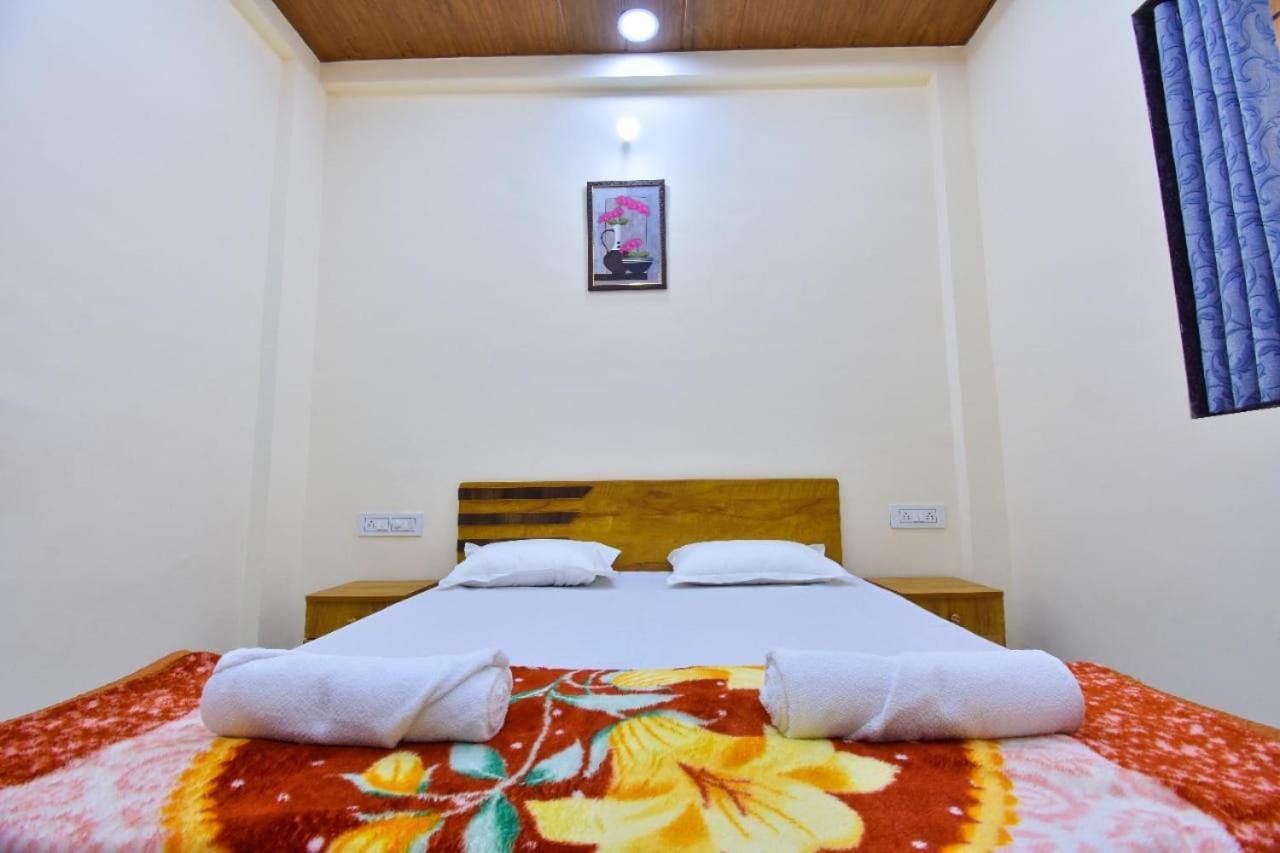 Beauty And The Beast 4Bhk Villa Lonavala Exteriör bild