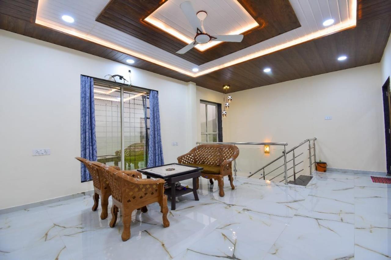 Beauty And The Beast 4Bhk Villa Lonavala Exteriör bild