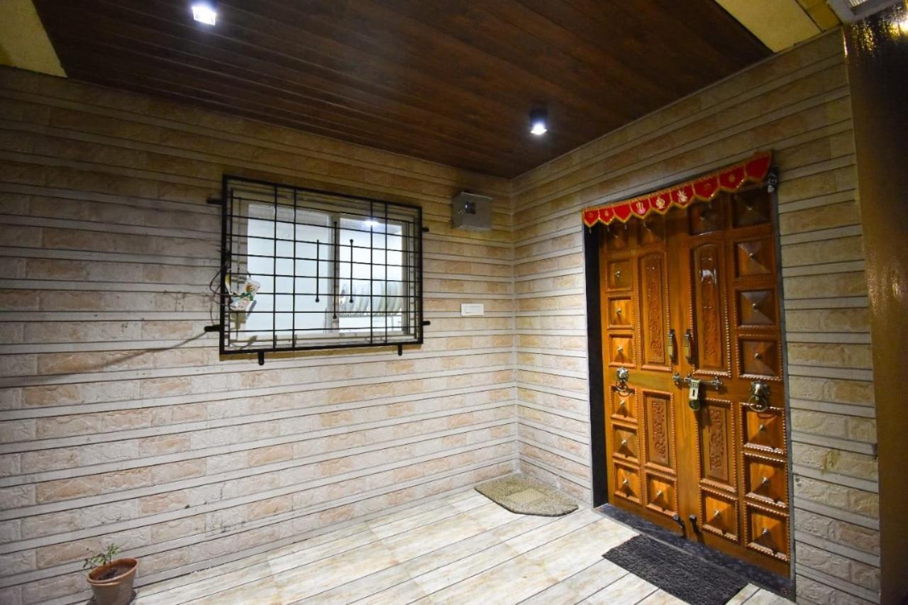 Beauty And The Beast 4Bhk Villa Lonavala Exteriör bild