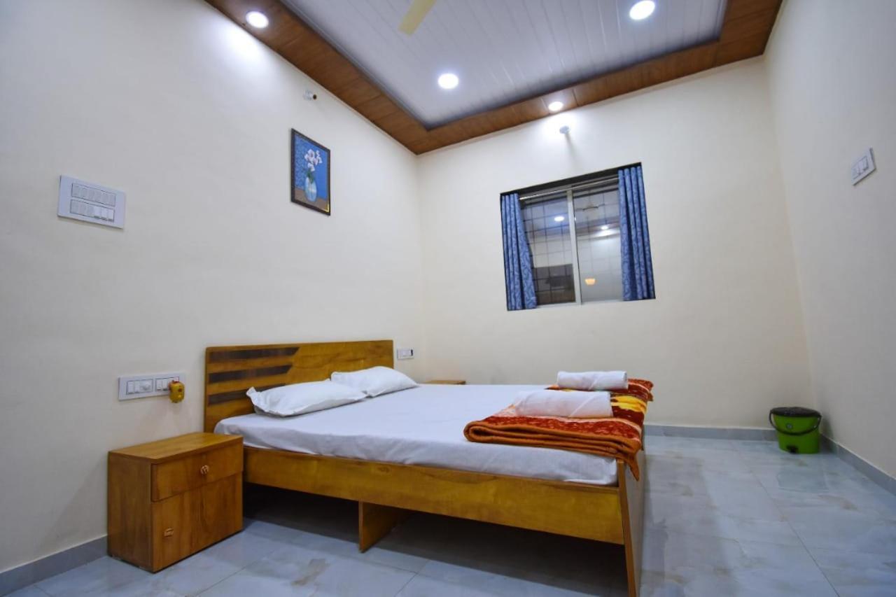 Beauty And The Beast 4Bhk Villa Lonavala Exteriör bild